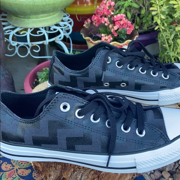 New Zig Zag Shimmer Converse All Stars 7.5 - Picture 13 of 14